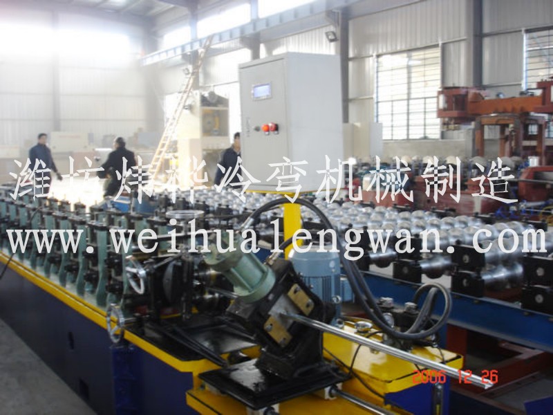 立體智能停車庫(kù)應(yīng)用前景良好，車庫(kù)用邊梁設(shè)備、波浪板設(shè)備助您一臂之力